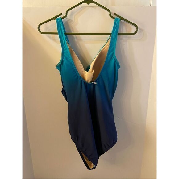 Lands end blue green ruched 1 piece size 8 swimsuit - Picture 4 of 7